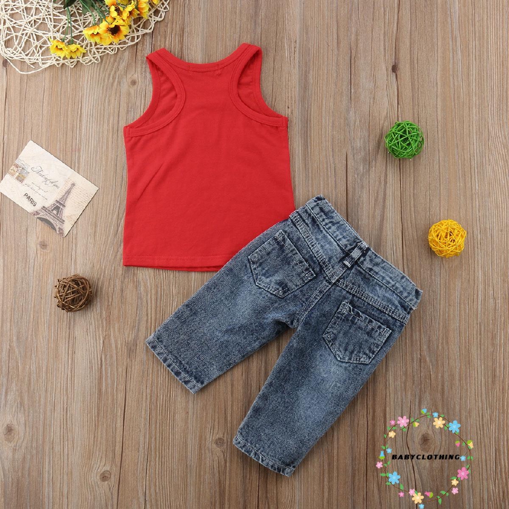 Áo thun sát nách + quần denim dài cho bé gái