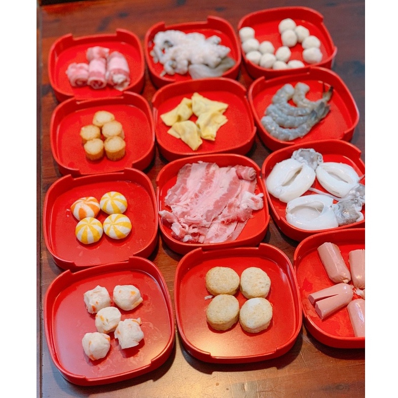 Khay vuông đựng Sushi,đồ ăn lẩu , nướng BBQ nhựa Melamine màu đen ,đỏ