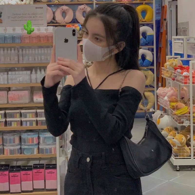 Áo trễ vai gân dây yếm sang chảnh