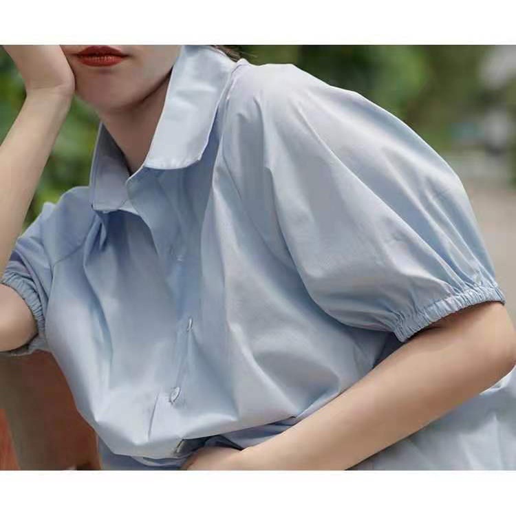 Áo sơ mi ngắn tay màu trắng phong cách Hồng Kông retro