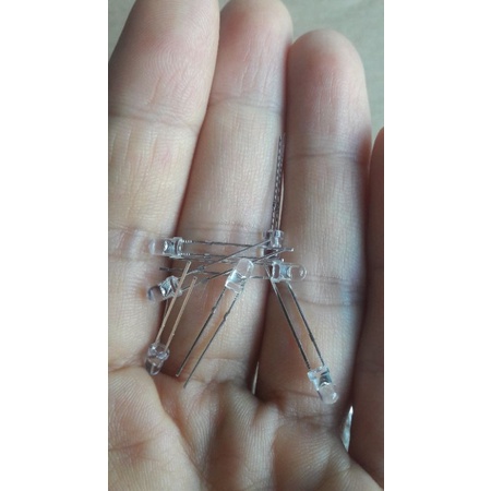 100 bóng led 3mm siêu sáng vỏ trong