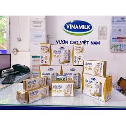 Sữa tươi tổ yến của Vinamilk (1 vỉ 4 hộp)