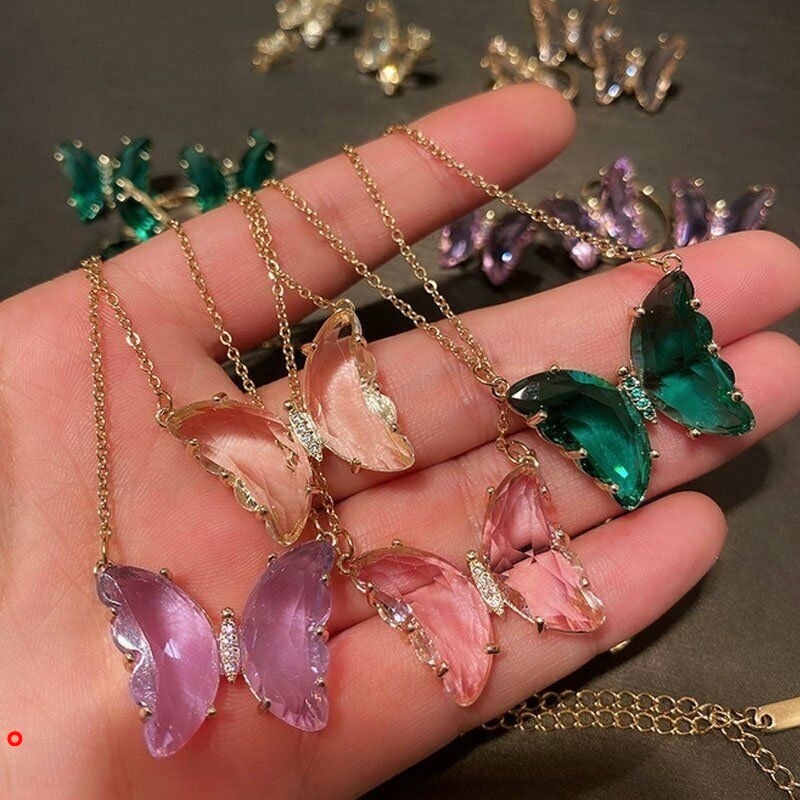 Vòng cổ choker mặt bướm pha lê trong suốt thời trang cho nữ