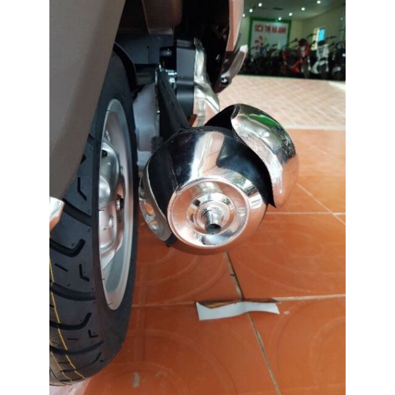 Trang trí bảo vệ lead 2022-2017 inox lắp chung