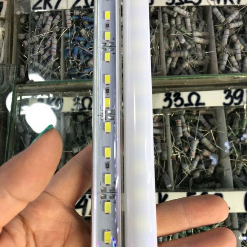 10 lắp nhưa dùng cho led dài 1m loại đục hoặc trong