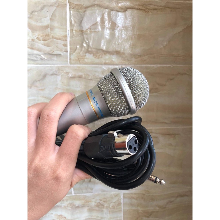 Micro karaoke ko dây âm thanh trong trẻo sống động, có màng lọc tạp âm, dây dài 3m