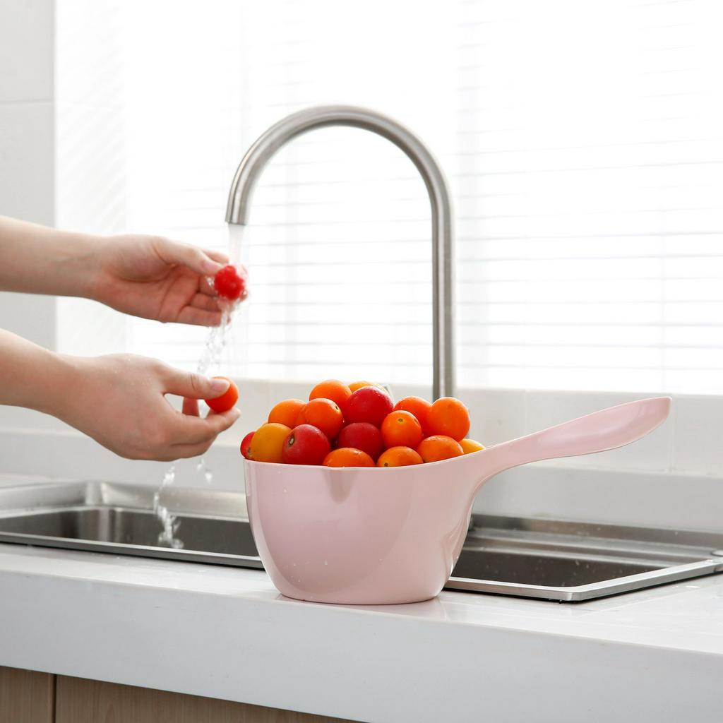 Ca múc nước bằng nhựa dày siêu bền tiện dụng cho nhà bếp/ nhà tắm