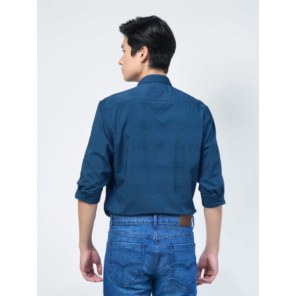 Áo sơ mi dài tay nam OWEN AR220943D công sở Vải Sợi Tre cao cấp Màu Kẻ Caro Lớn Xanh Đậm Dáng Suông Tà Lượn Không Túi