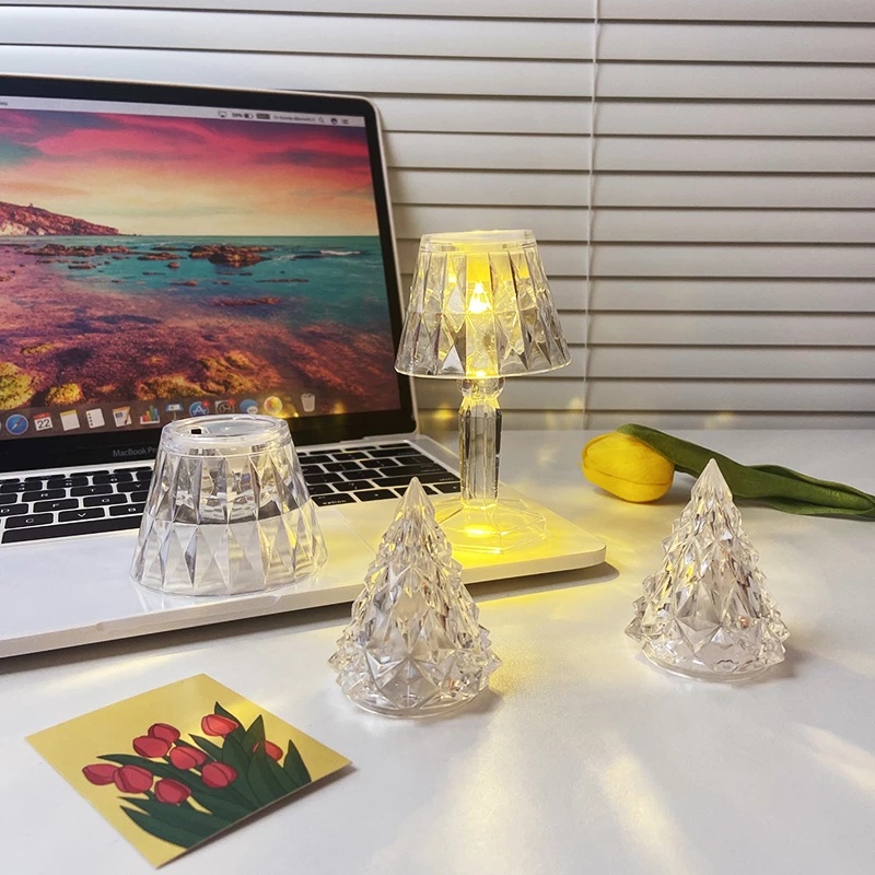 Đèn Ngủ Led Hình Cây Thông Giáng Sinh Trang Trí Cửa Sổ