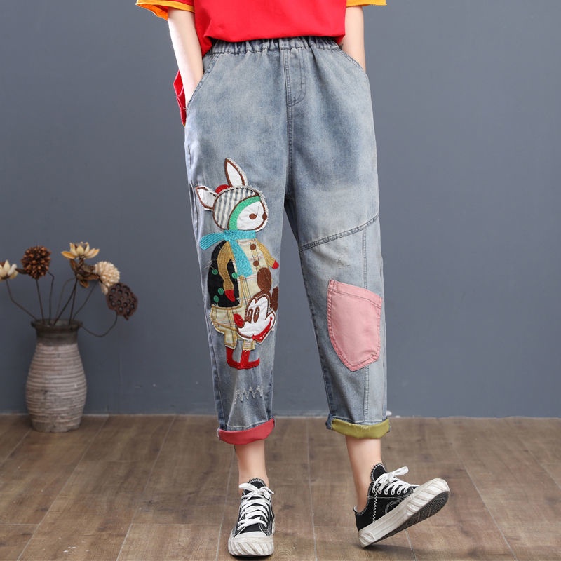 Quần Denim Lưng Cao Dáng Rộng Thêu Họa Tiết Hoạt Hình Xinh Xắn Có Size Lớn Dành Cho Nữ