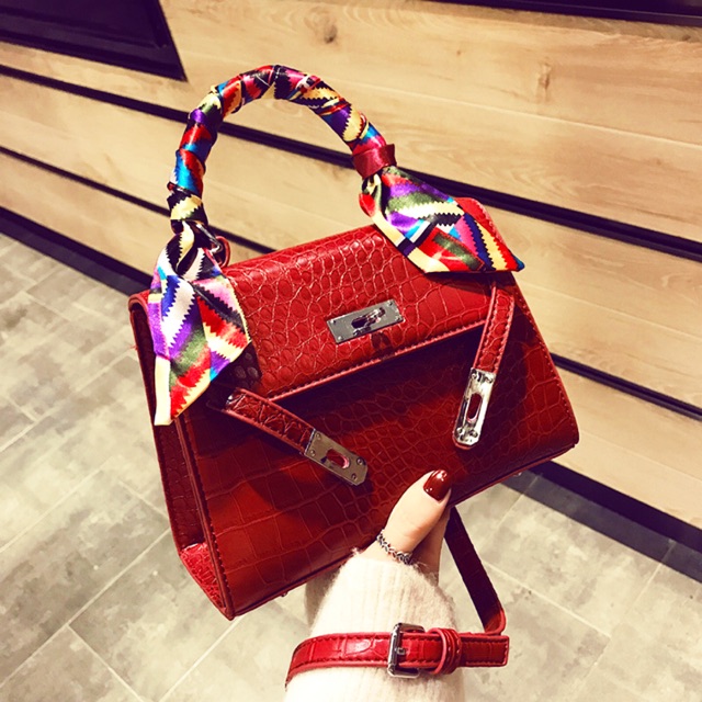 Kim Chi Nguyễn, Cửa hàng trực tuyến | BigBuy360 - bigbuy360.vn