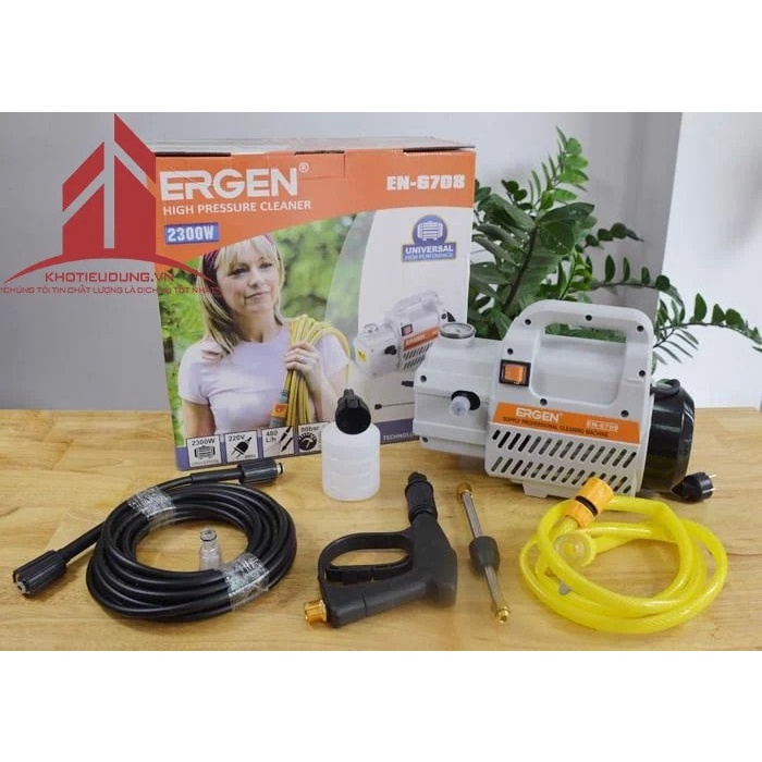 Máy rửa xe gia đình Ergen EN-6708, công suất 2300w