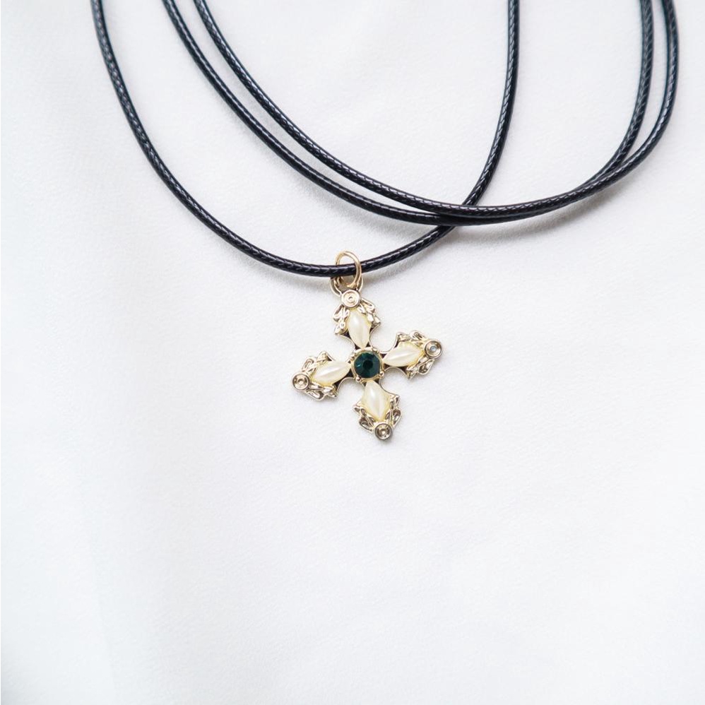 Vòng cổ Choker Ba Lớp Mặt Chữ Thập Thời Trang Dành Cho Nữ