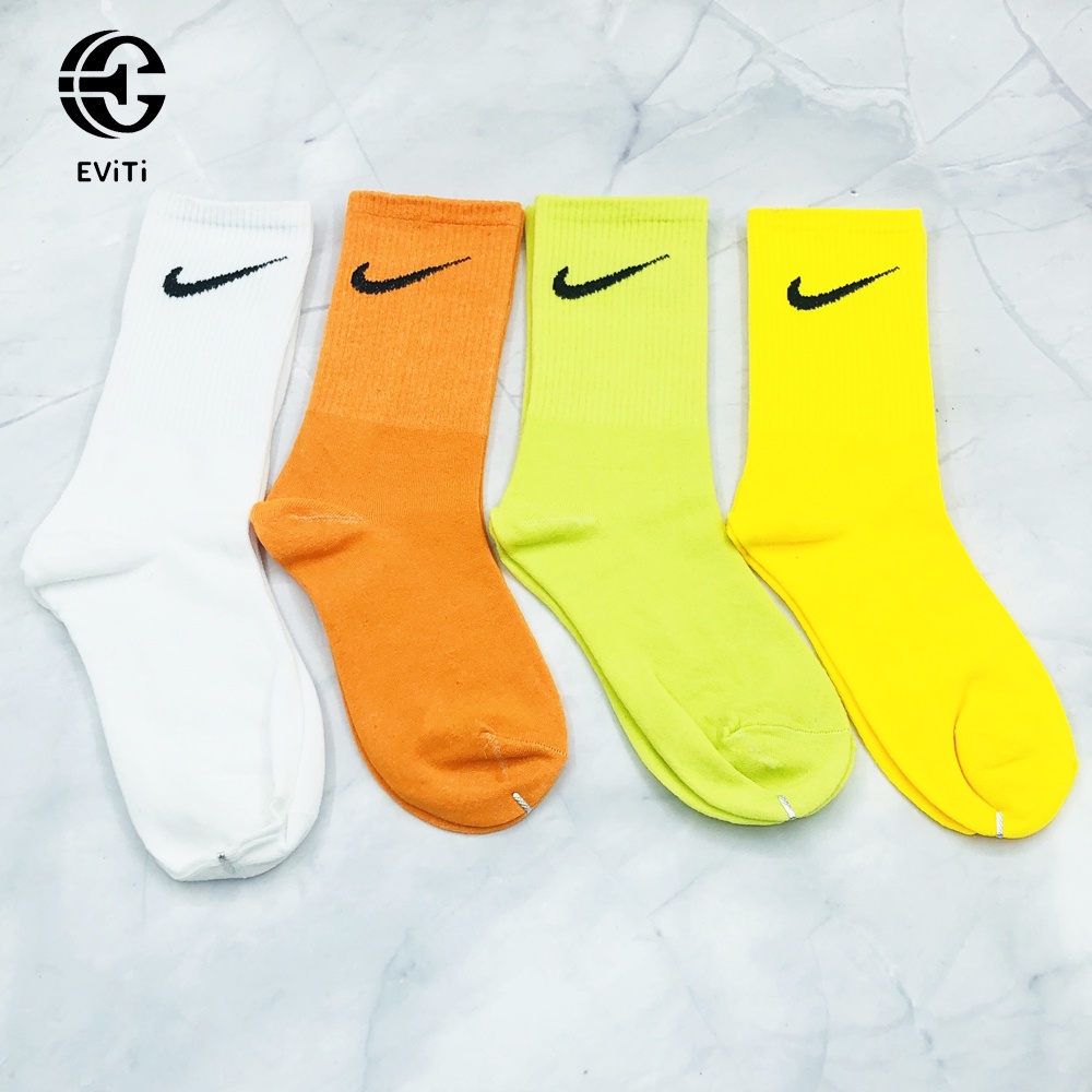 Tất -Vớ cao cổ Nii.Ke nhiều màu sắc trẻ trung - hottrend dễ phối đồ,hợp thời trang phù hợp cho cả nam và nữ