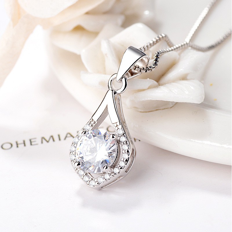 Dây chuyền mặt giọt lệ đính pha lê lấp lánh thời trang cao cấp cho nữ ANTA Jewelry - ATJ3616