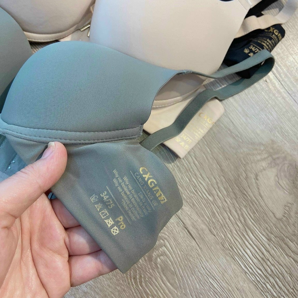 Áo Lót- Áo Ngực Nữ CXG A17 Đệm Dày 4 cm Siêu Nâng Ngực, Mút Kép Trơn Có Gọng Hàng Cao Cấp