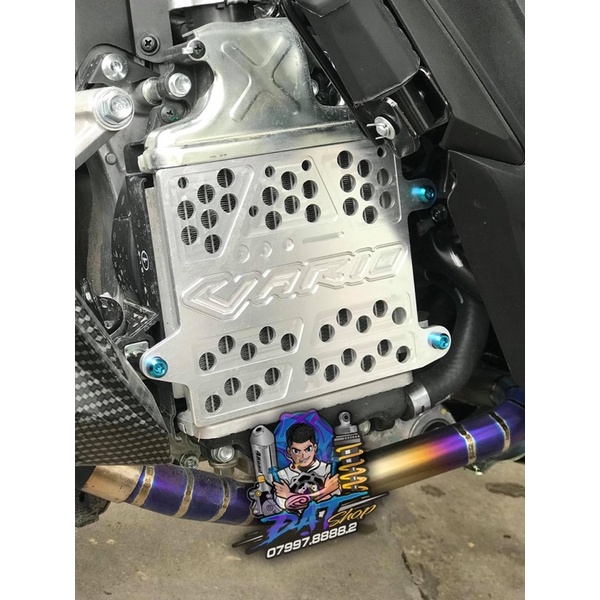 Ốc TITAN GR5 gắn che két nước Vario Click AB