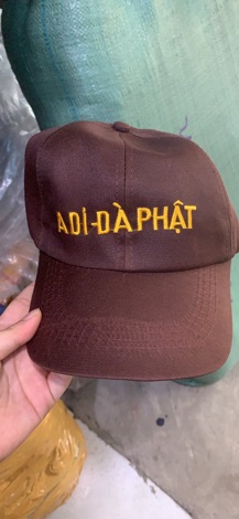 Nón vành , nón kết đội đi chùa