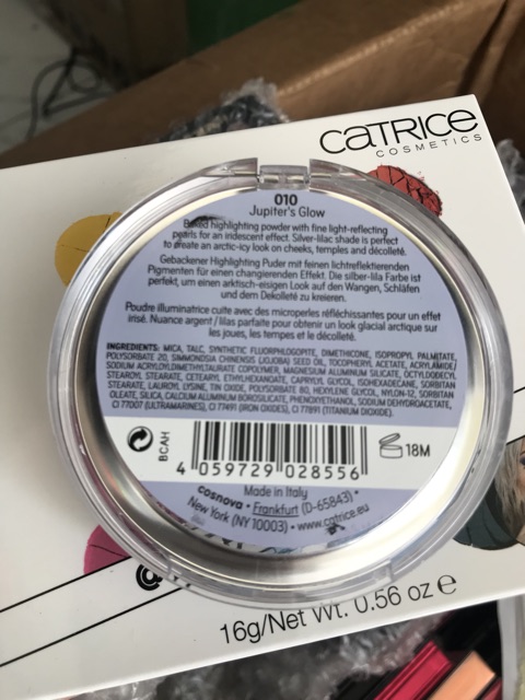 Highlighter Catrice - Phấn Bắt Sáng