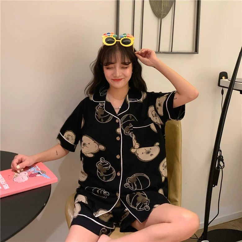Bộ Đồ Ngủ Vải Lụa Tay Ngắn In Hoạt Hình Kiểu Hàn Quốc Xinh Xắn Cho Nữ