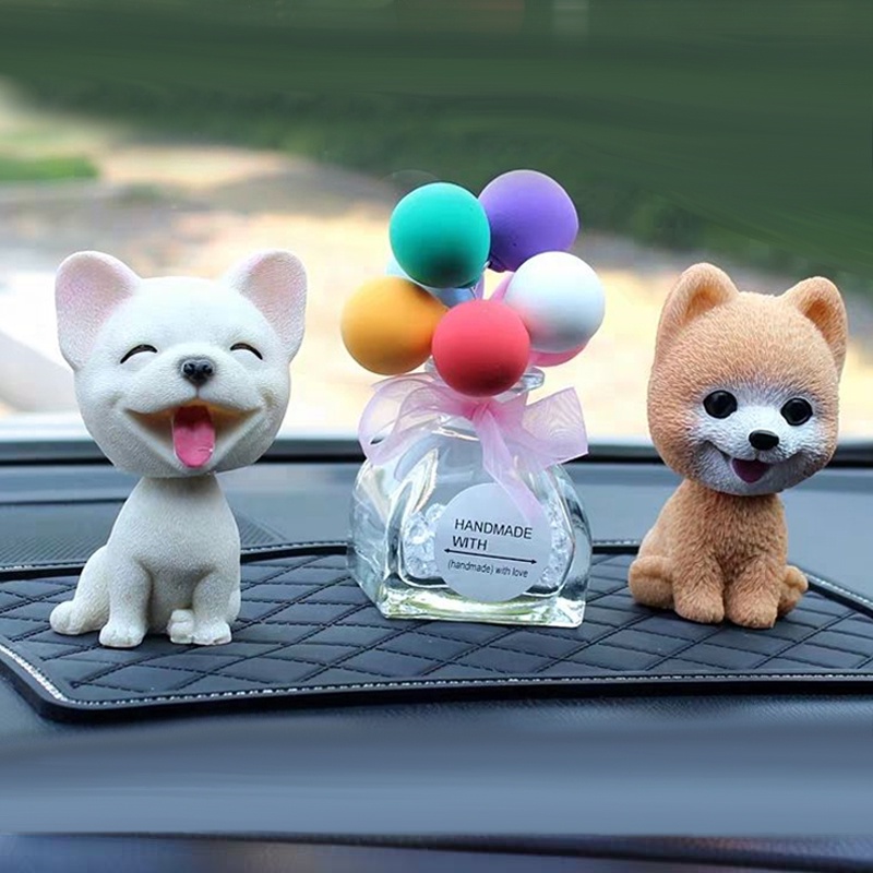 Chú Chó Lắc Đầu Dễ Thương Trang Trí Xe Hơi