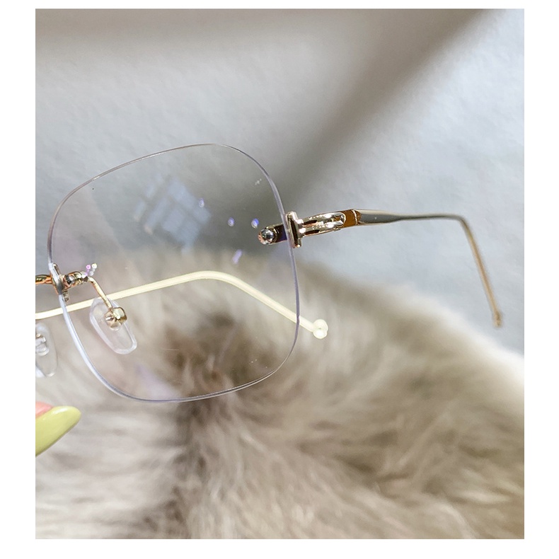 Mắt Kính Chống Bức Xạ Và Ánh Sáng Xanh Dành Cho Nam Và Nữ