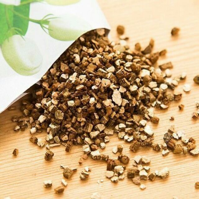Túi Thơm Thảo Dược, Hoa Khô có móc treo Để Tủ Quần Áo, để trên ô tô... chiết xuất từ Thảo Dược Thiên Nhiên