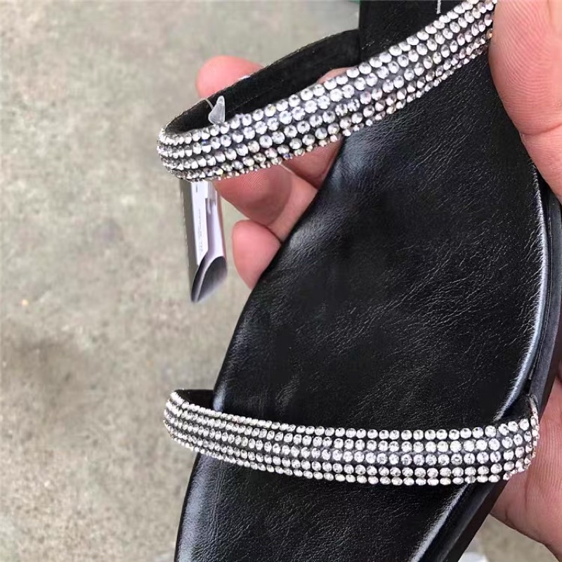 Dép lê Bsk quai đá