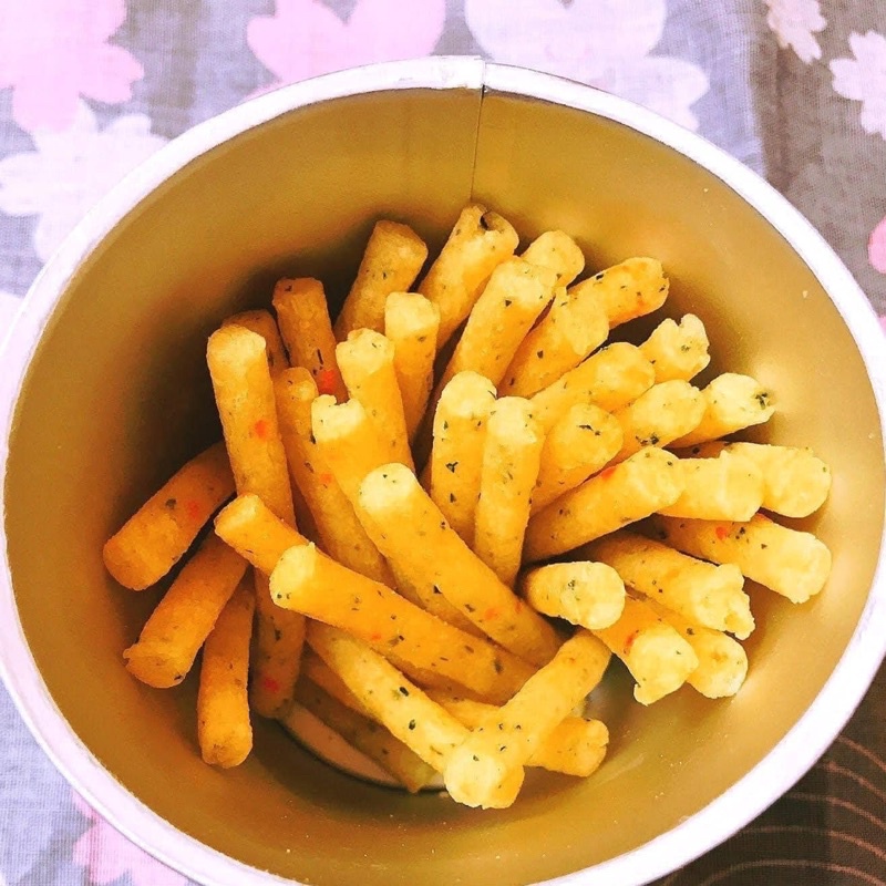 Snack khoai tây que không chiên Calbee Nhật Bản