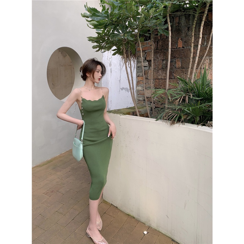 Đầm Hai Dây Màu Xanh Lá Đậm Chiết Eo Phong Cách Vintage Pháp