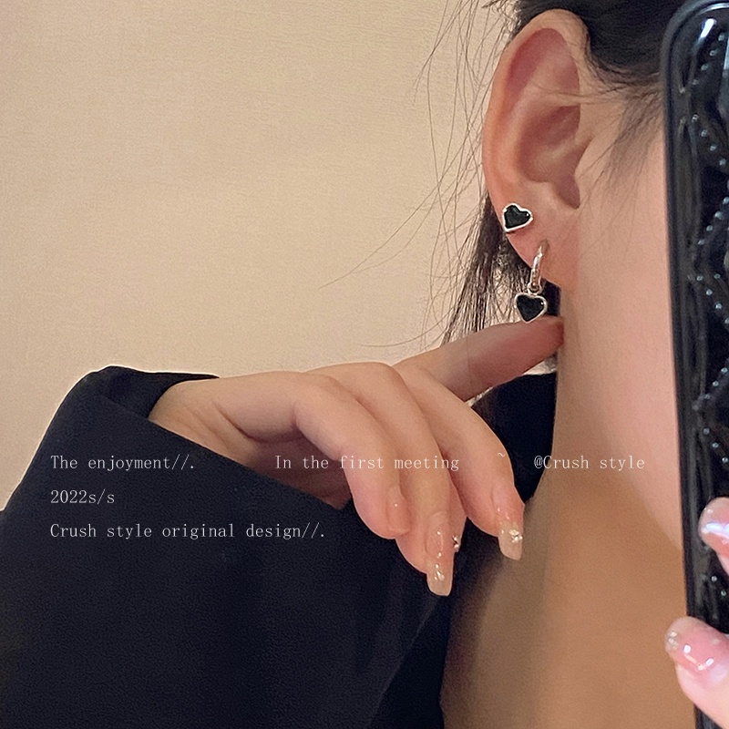 Đôi Bông Tai Hình Trái Tim Đính Đá Thời Trang Dành Cho Nữ