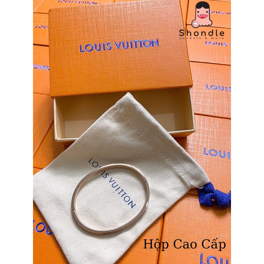 [VÒNG KHẮC TÊN] Vòng Đeo Tay Kim Loại Khắc Họa Tiết Chữ Louis Vuitton Độc Đáo Thời Trang Mới