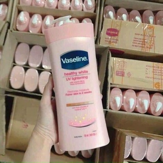 Dưỡng thể vaseline