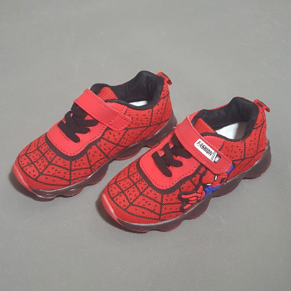 Giày thể thao người nhện spiderman chớp đèn siêu nhẹ và êm chân
