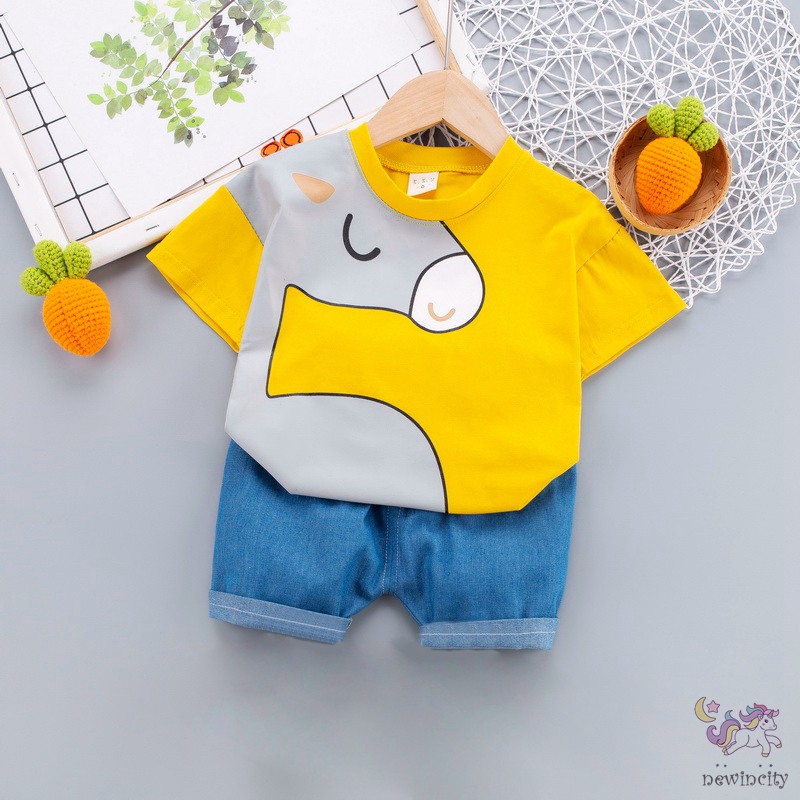 Set Áo Thun Tay Ngắn Và Quần Ngắn Cho Bé Trai