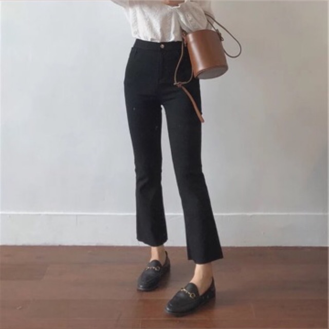QUẦN JEANS ỐNG LOE LỬNG - ĐEN