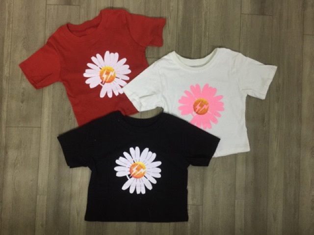 Áo Croptop In Hoa Ảnh Thật