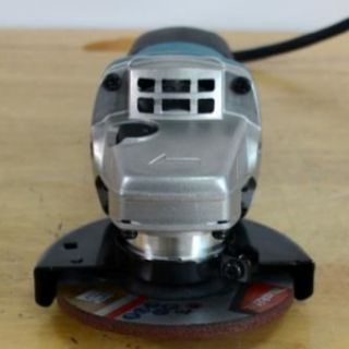 Máy mài makita 9553HN