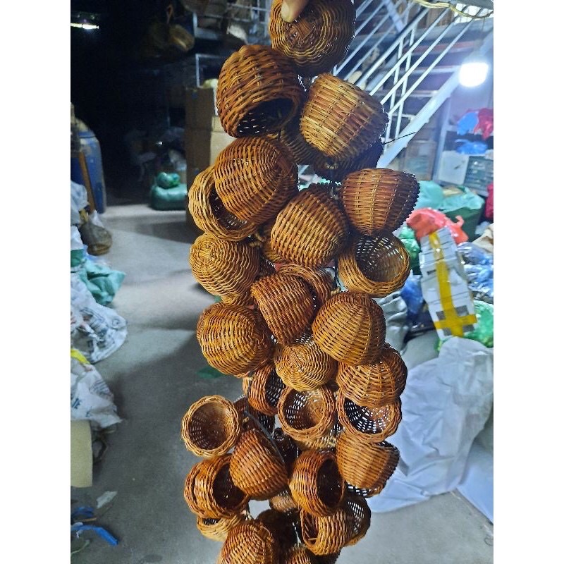 Giỏ thóc cho cu gáy