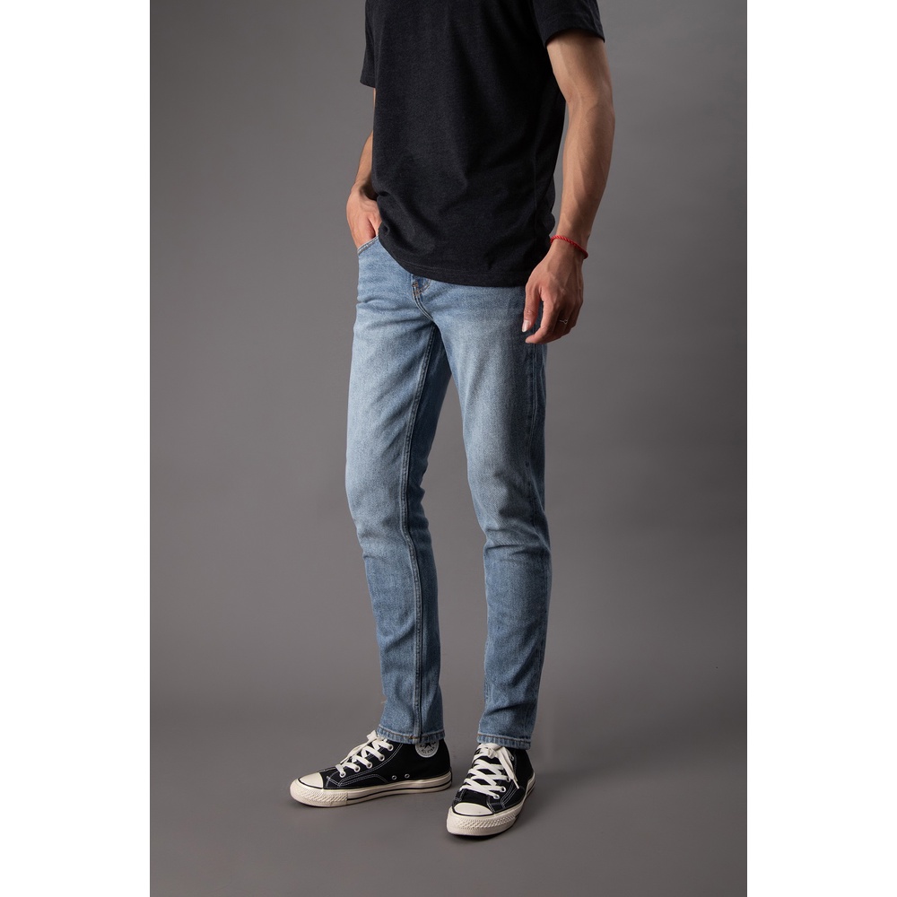 Quần Jeans Dài Trơn Just Men 220091.3