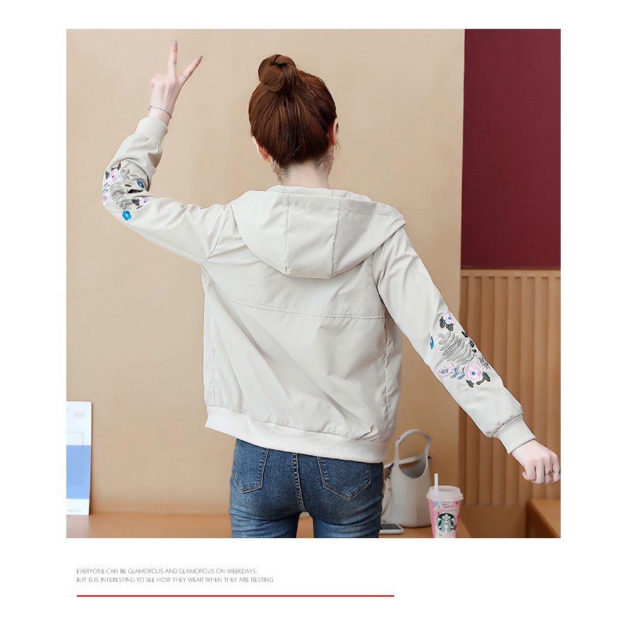 Áo bomber nữ có mũ thêu hoa ở tay nữ tính size 40-65kg 240820