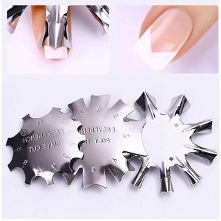 Khuôn cắt móng bột inox