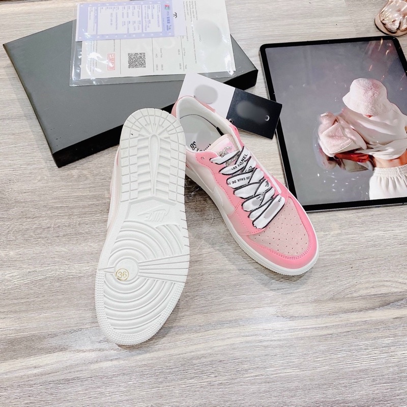 Giày thể thao chanel màu hồng cổ thấp full bill túi box hãng | BigBuy360 - bigbuy360.vn