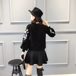 Áo len thêu hoa 💋💋💋