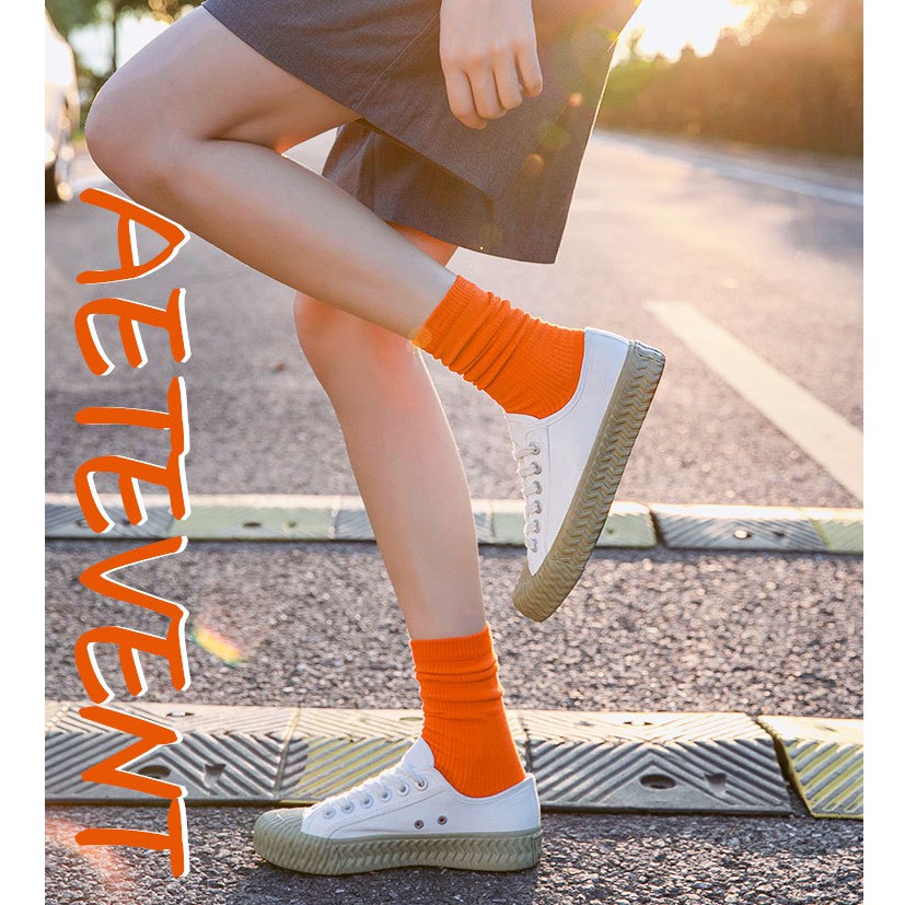 Đôi vớ cotton màu trơn phong cách nhật bản mới cho nữ