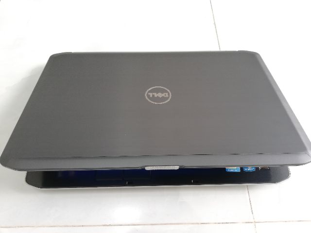 Latop dell Latitude 5520 CPU I5-2520 Ram 4GB HDD 320