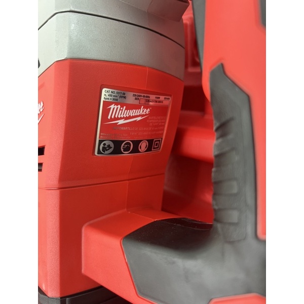 Máy Đục Bê Tông Milwaukee 5317-59