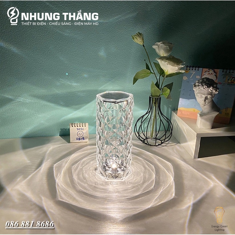 Đèn Bàn Pha Lê Cảm Ứng DB-981 - Chuyển Đổi 16 Màu Sắc - Điều Khiển Từ Xa - Decor Trang Trí - Pin Sạc Tích Điện
