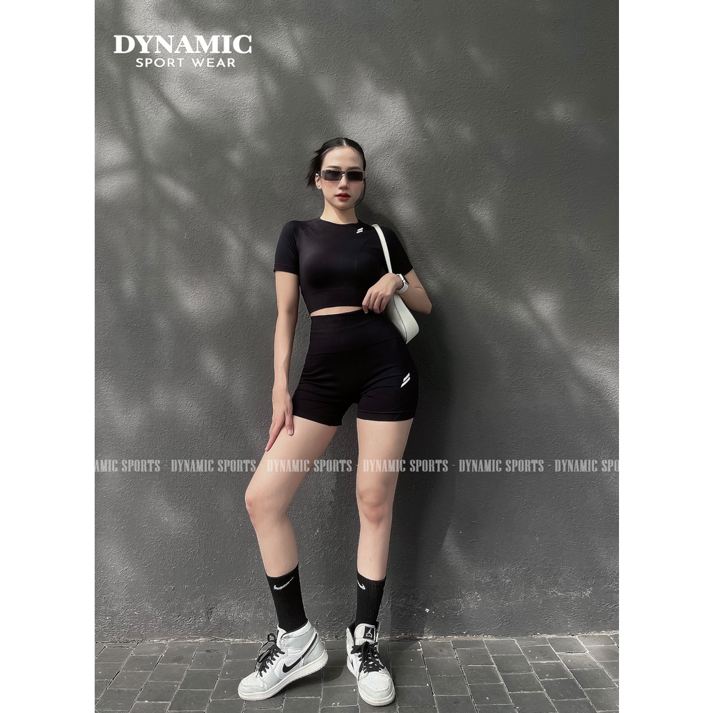 Quần đùi và Croptop thể thao tập Gym nữ Doyoueven Hyperflex