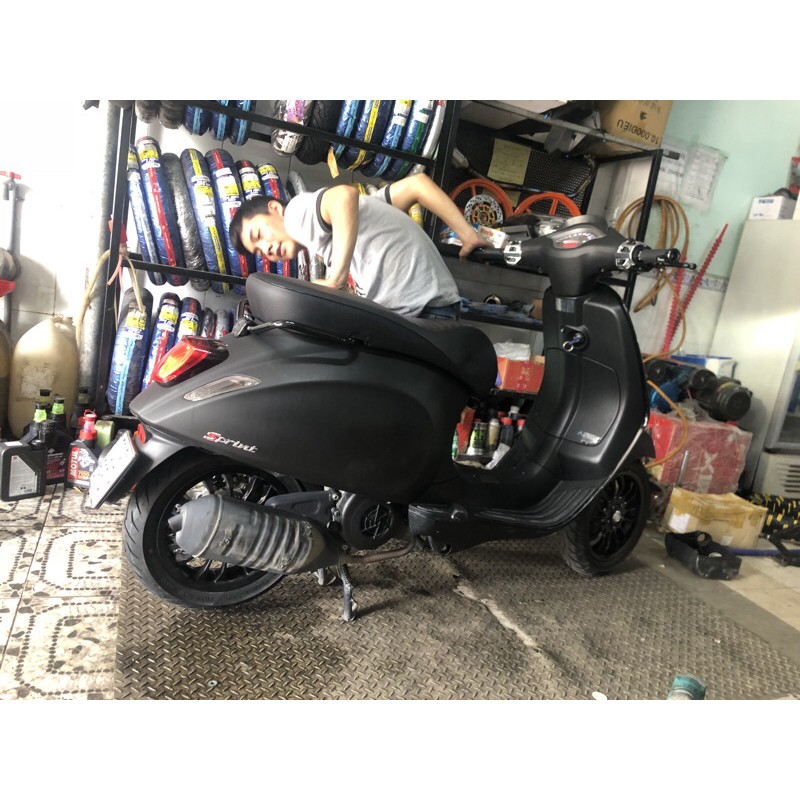 Cặp Vỏ Pirelli Roso xe Vespa Spint Size 110 - 120/70/12 chính hãng